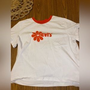 LEVI Women’s floral shirt